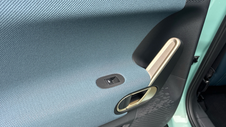 MINI Aceman 135kW E Classic 43kWh 5dr Auto Electric Hatchback